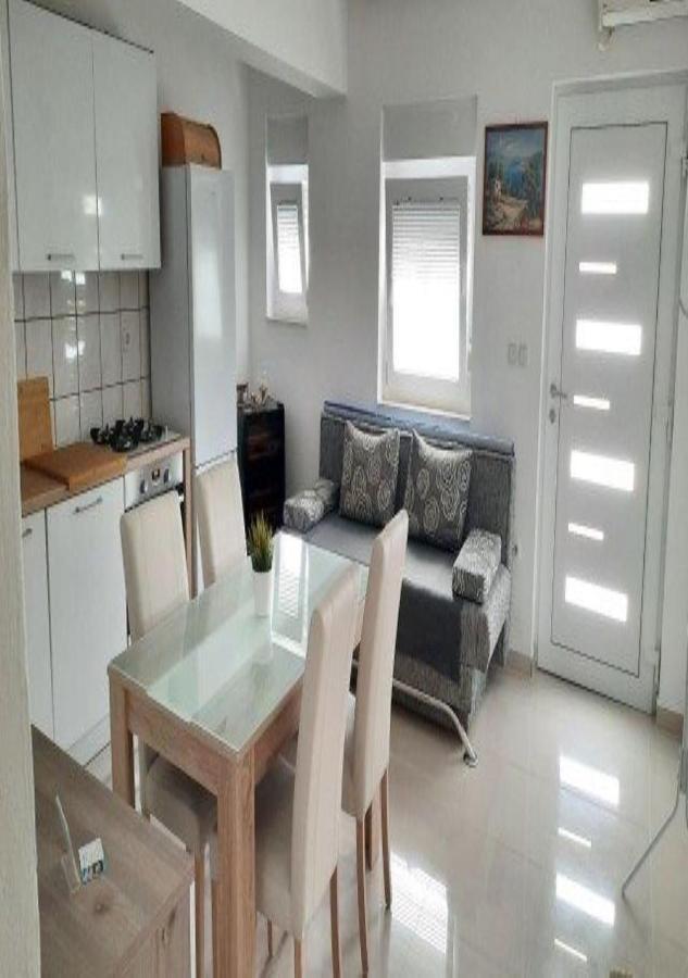 Apartmani Popovic Nin Exterior photo