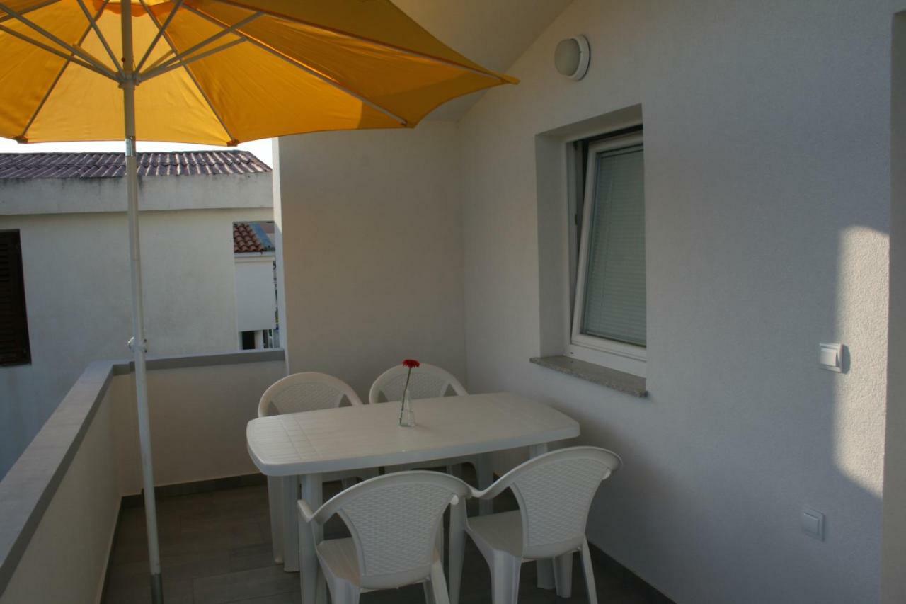 Apartmani Popovic Nin Exterior photo