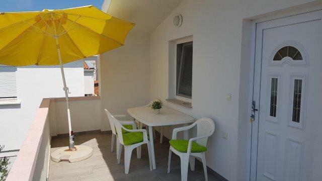 Apartmani Popovic Nin Exterior photo